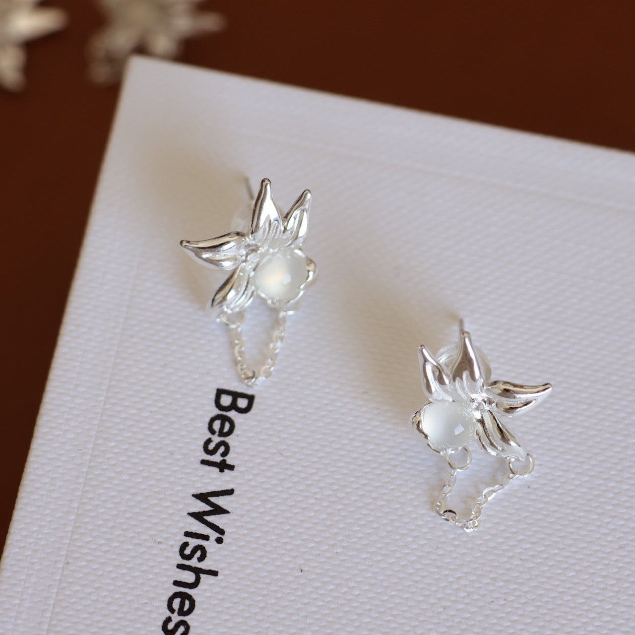 OE1607 Iris Earrings