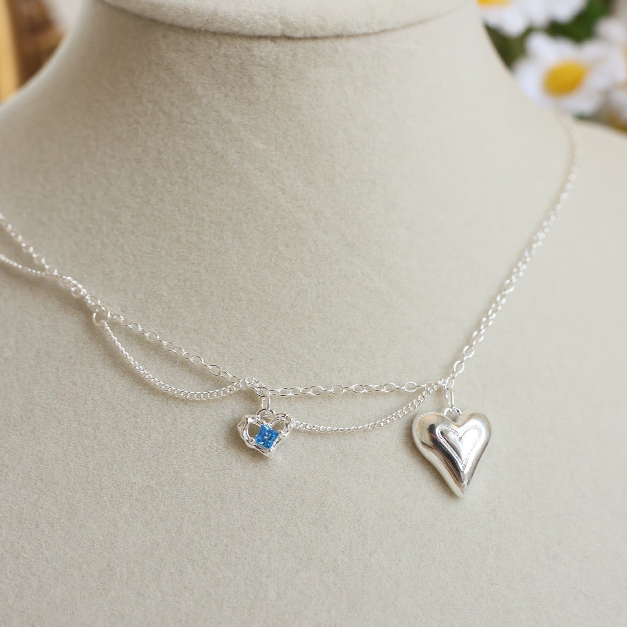 ON1619 Heart-Shaped Layered Necklace