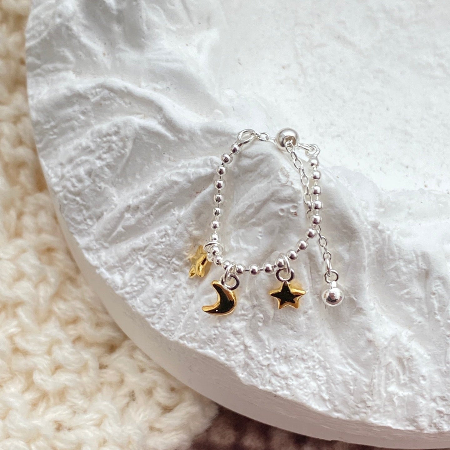 OR1421 Moon Star Ring