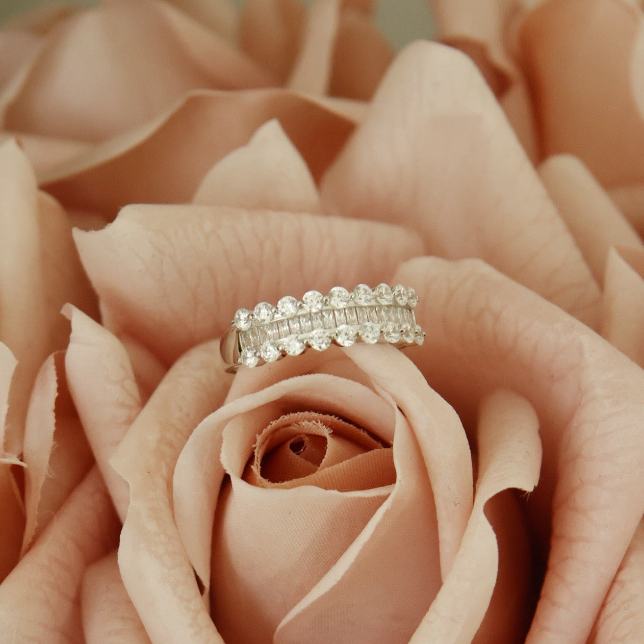 OR1413 Small Space Ring