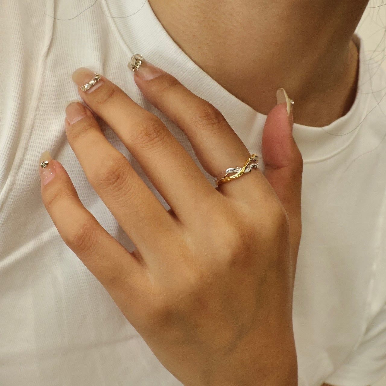 OR1417 Vine-Inspired Ring