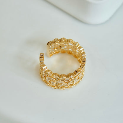 OR1409 Crackling Light Ring