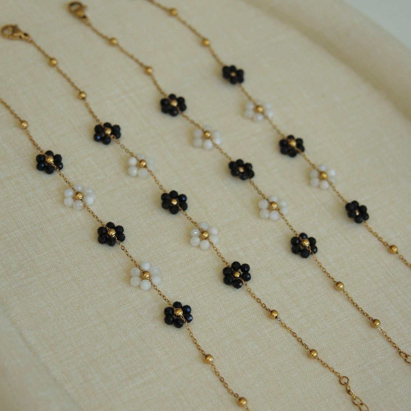 OB1506 Rebellious Garden Bracelet