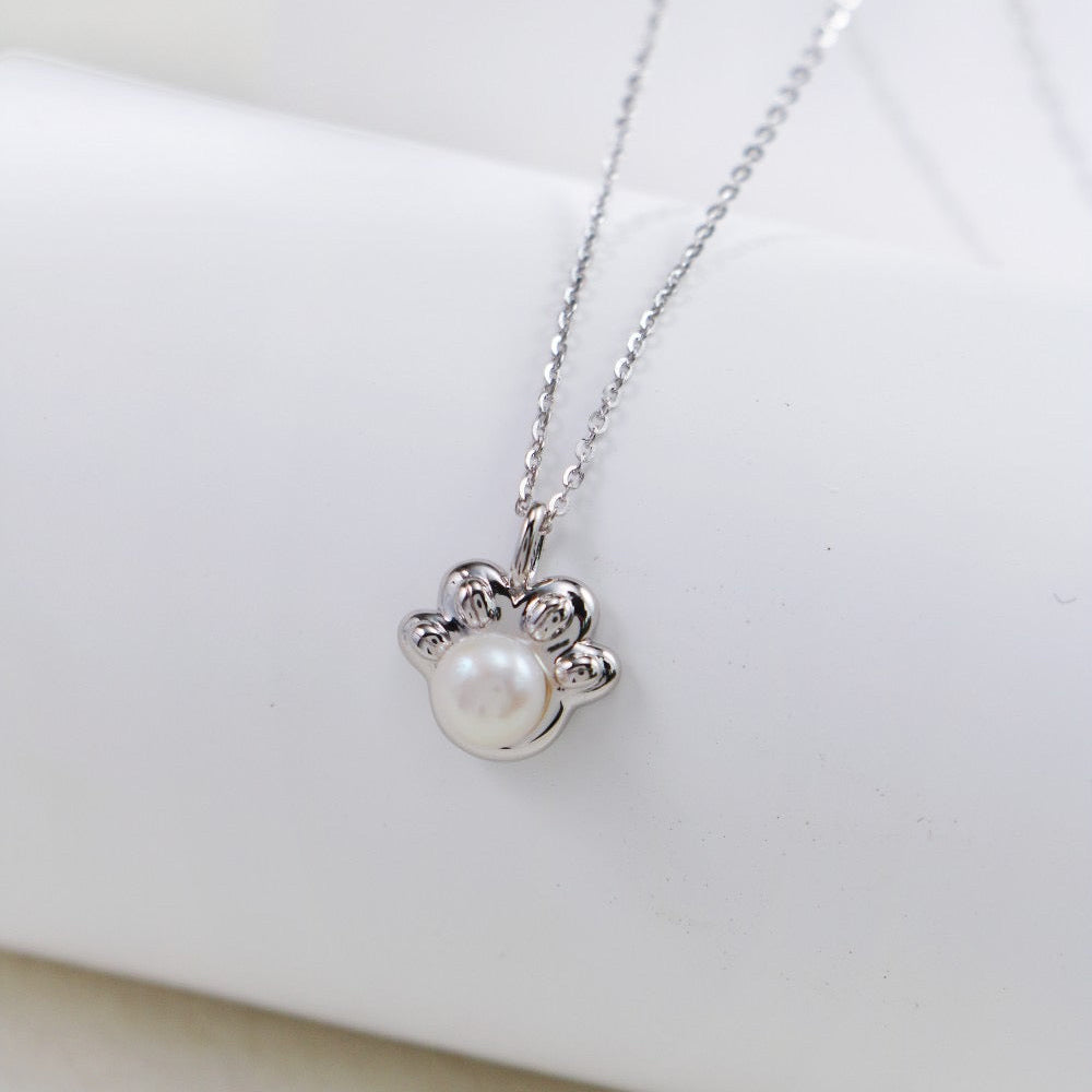 ON1622 Cat Paw Necklace