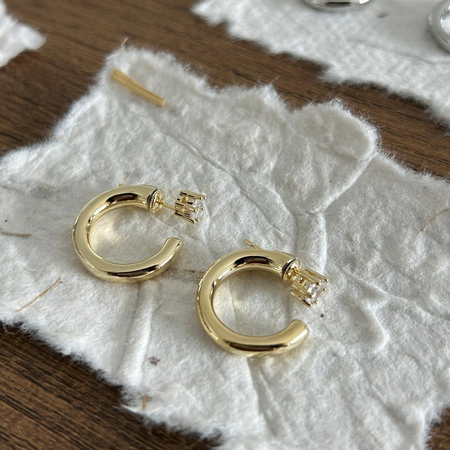 OE1617 Two-ways Hoop Earrings