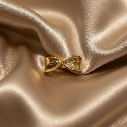 OR1418 Heartfelt Knot Ring
