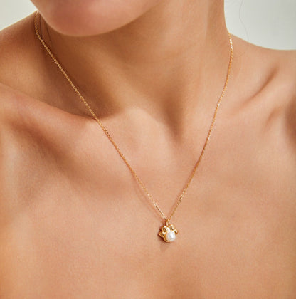 ON1622 Cat Paw Necklace