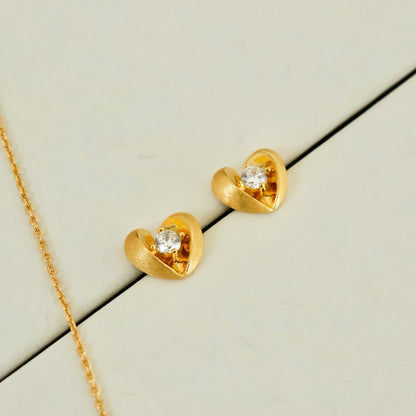 OE1602 Whispers of the Heart Earrings
