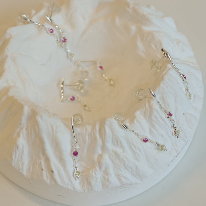 OE1615 Pinkish Romantic Earrings