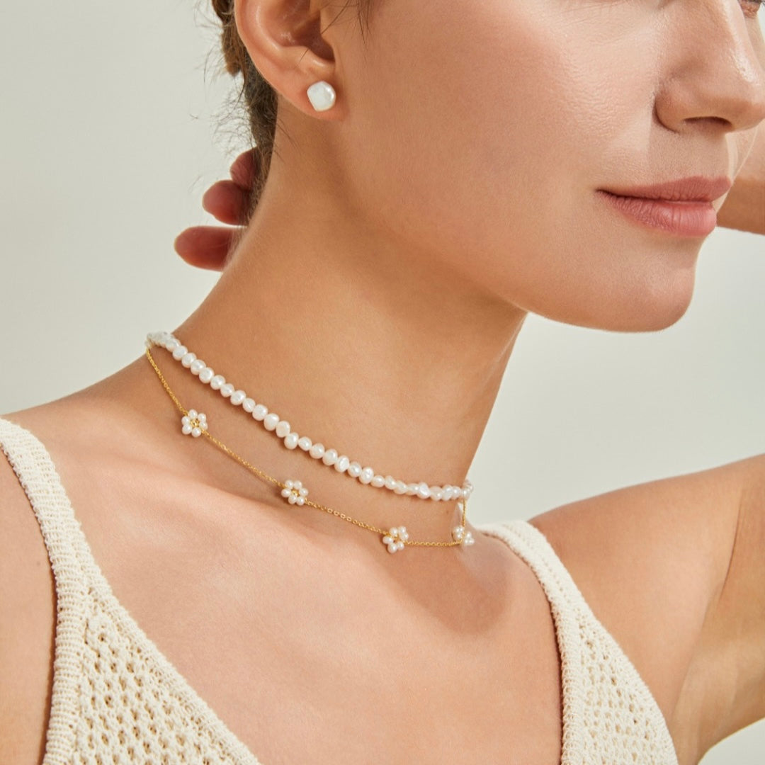 ON1625 Sliver Petal necklace