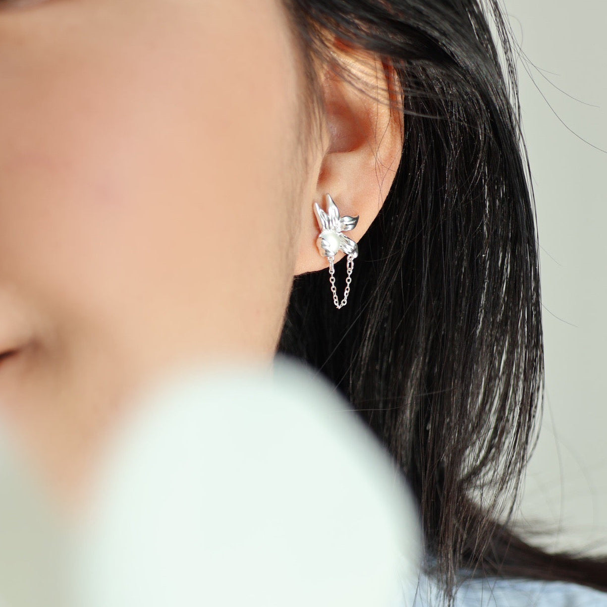 OE1607 Iris Earrings