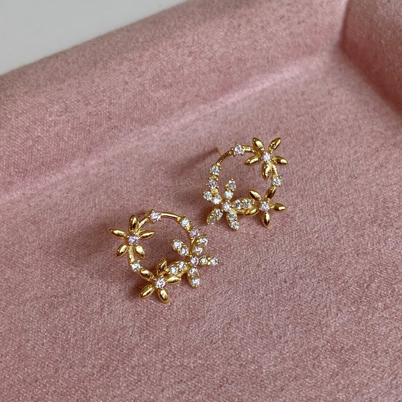 OE1609 Garden of Glimmer Earrings