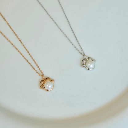 ON1622 Cat Paw Necklace