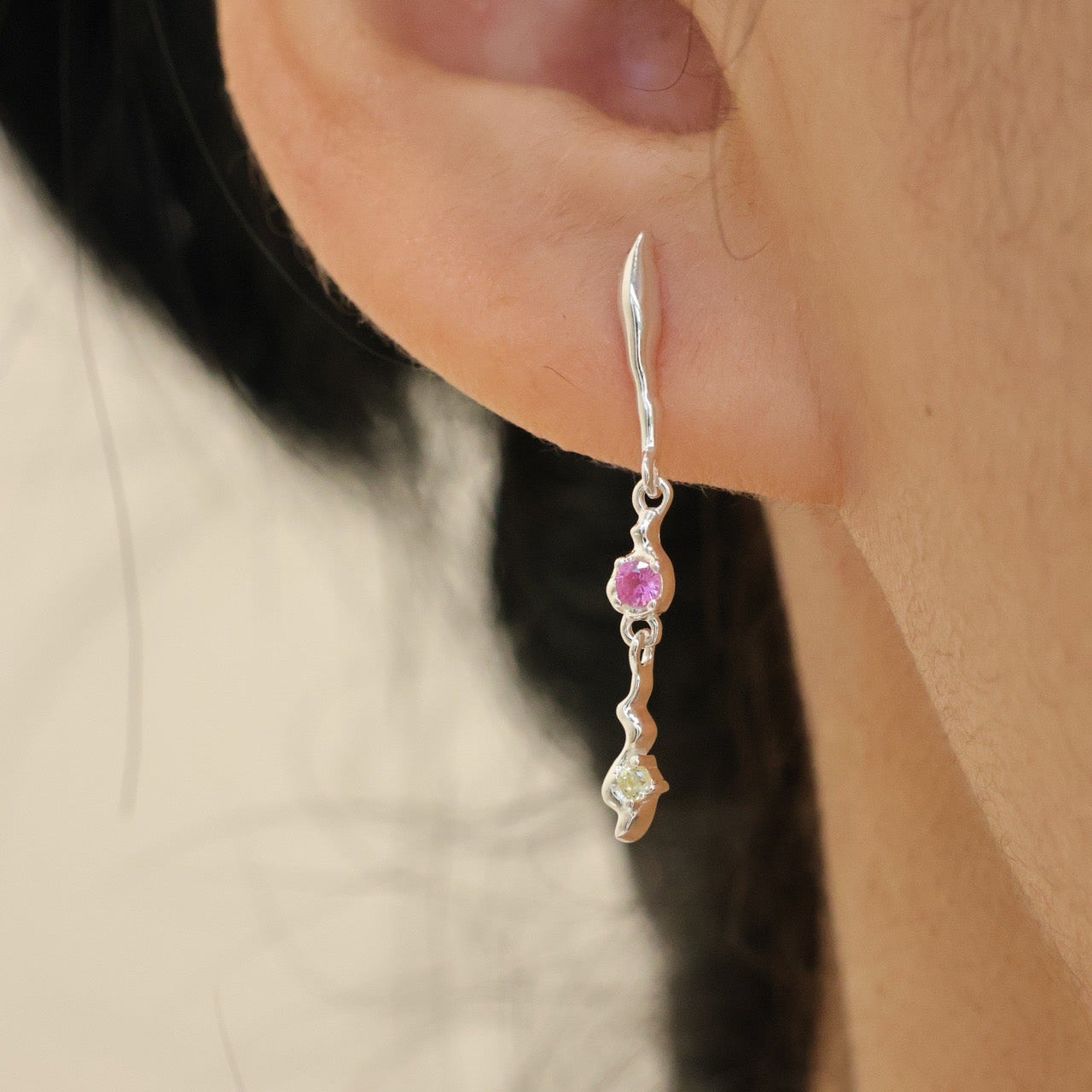 OE1615 Pinkish Romantic Earrings