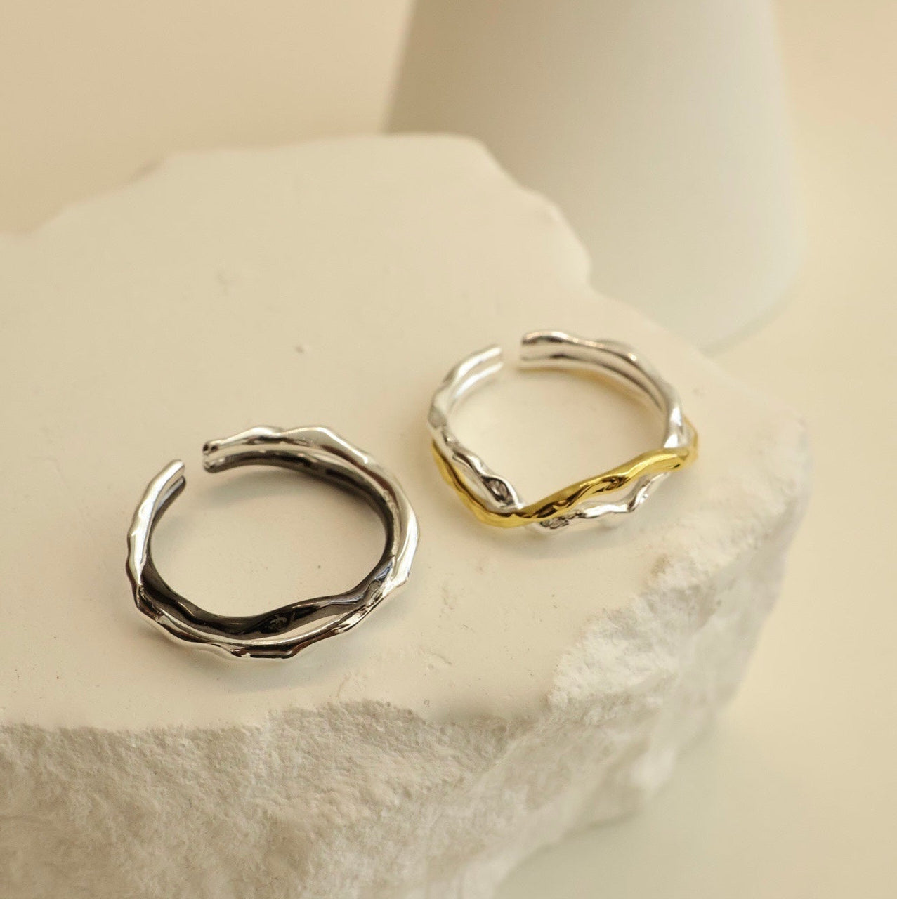 OR1417 Vine-Inspired Ring