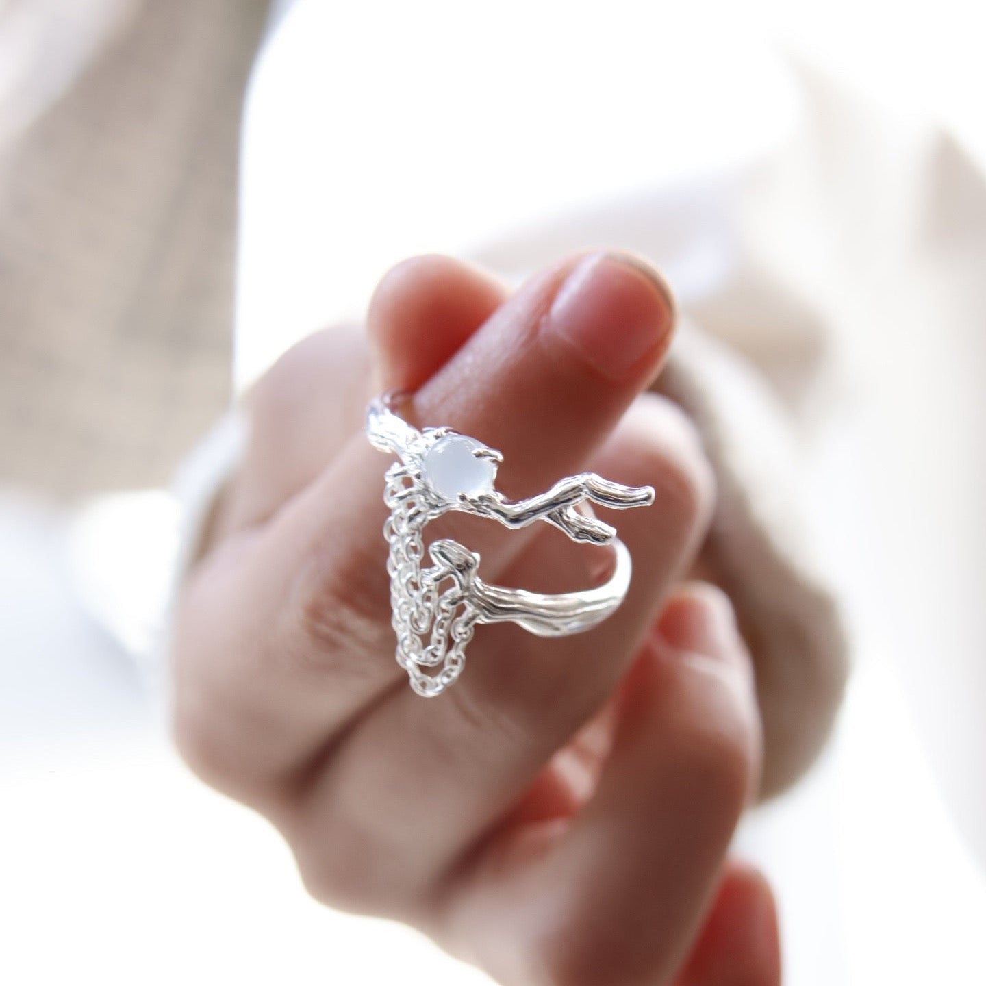 OR1422 Vine Compass Tassel Ring